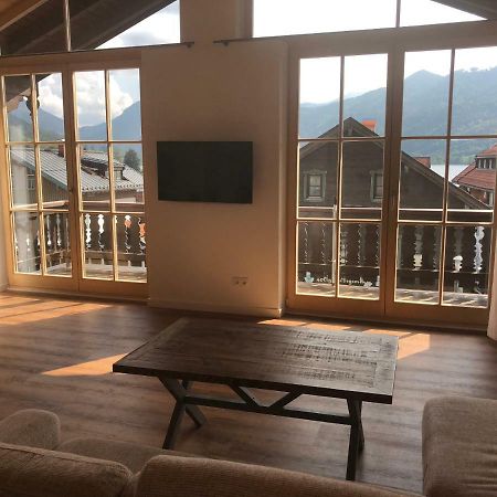 Apartment Dachjuchhe Zum See - Grosszugige 3-Zimmer-Dachgeschoss-Wohnung, Top Modern Und Sehr Zentral 슐리에르시 외부 사진